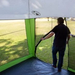 Coleman Instant Up Screen House With Floor 3.2 X 3.2 11 Coleman Instant Up Screen House With Floor 3.2 X 3.2 -Nomad s Choice 1211944 instant up screen house 33 x 33