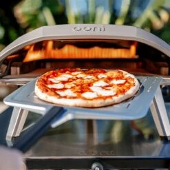 Ooni Koda 16 Portable Gas−Powered Pizza Oven -Nomad s Choice 1259885 koda 16 portable gas powered pizza oven