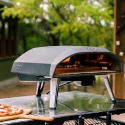 Ooni Koda 16 Portable Gas−Powered Pizza Oven -Nomad s Choice 1259886 koda 16 portable gas powered pizza oven