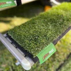 Pull−Out Step Mat -Nomad s Choice 1263639 mukmat pull out step green